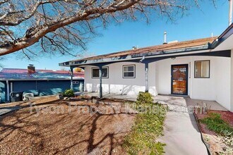 12241 Woodland Ave NE in Albuquerque, NM - Building Photo - Building Photo