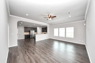 314 Carlos Leal Dr in Dayton, TX - Building Photo - Building Photo