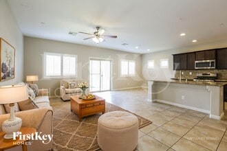 1134 Aubrey Springs Ave, Unit 214 in Henderson, NV - Building Photo - Building Photo