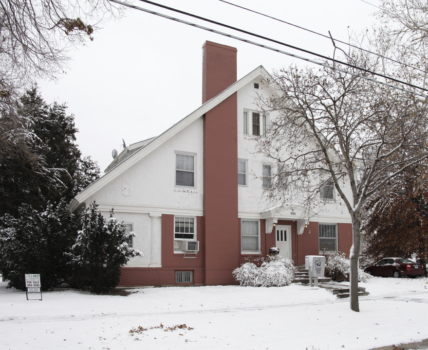 900 S 18th St in Lincoln, NE - Building Photo