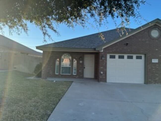 2207 Bachelor Button Blvd