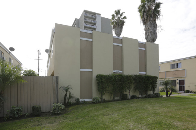 3912 W El Rancho Ave in Orange, CA - Building Photo - Building Photo