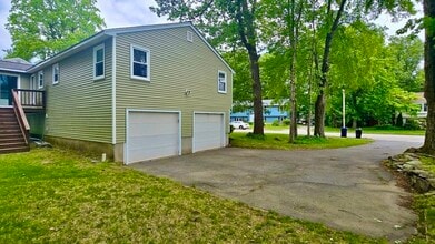 3 Concord Rd in Shrewsbury, MA - Building Photo - Building Photo