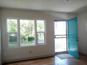470 Gene Ave NW in Albuquerque, NM - Building Photo - Building Photo