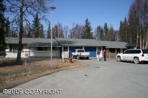 1507 Cottonwood Cir in Kenai, AK - Building Photo