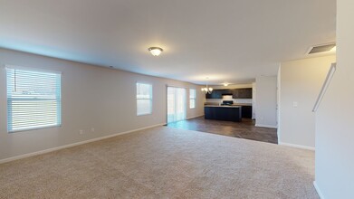 117 Maple Tree Ln in Clayton, NC - Building Photo - Building Photo