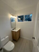 6332 Santa Catarina Way in Citrus Heights, CA - Foto de edificio - Building Photo