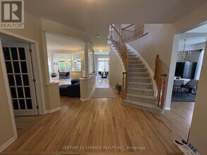 149 Insmill Crescent in Ottawa, ON - Building Photo - Building Photo