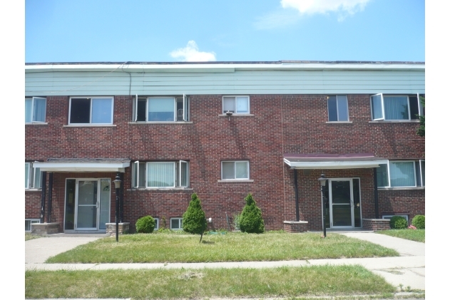 Roseridge Apartments in Ecorse, MI - Building Photo