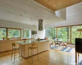 155 W Morris Rd in Washington, CT - Building Photo - Building Photo