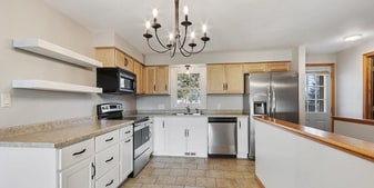 2153-2155-2155 Gilson Ct in Green Bay, WI - Building Photo