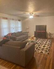 4936 17th Pl in Lubbock, TX - Building Photo - Building Photo