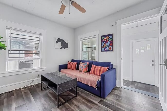 67 Curtis Rd, Unit 2bd near ocean in Revere, MA - Building Photo - Building Photo