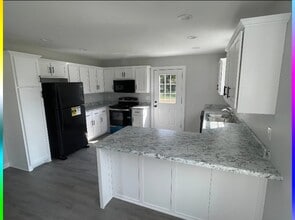 2165 Union Chapel Rd in Scottsville, KY - Building Photo - Building Photo