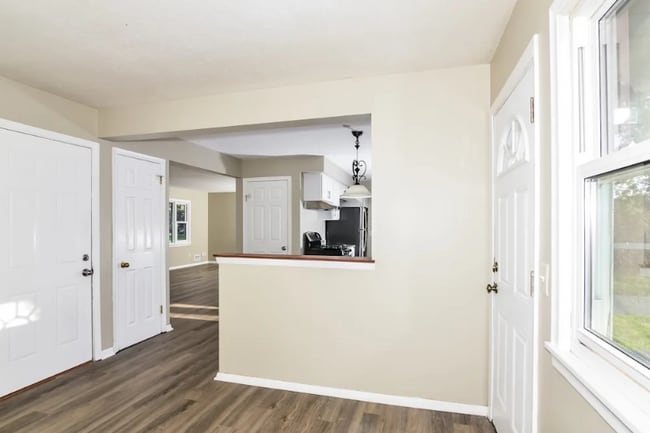 property at 3837 Buena Vista Pike