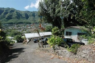 3561 Pinao St in Honolulu, HI - Building Photo - Building Photo