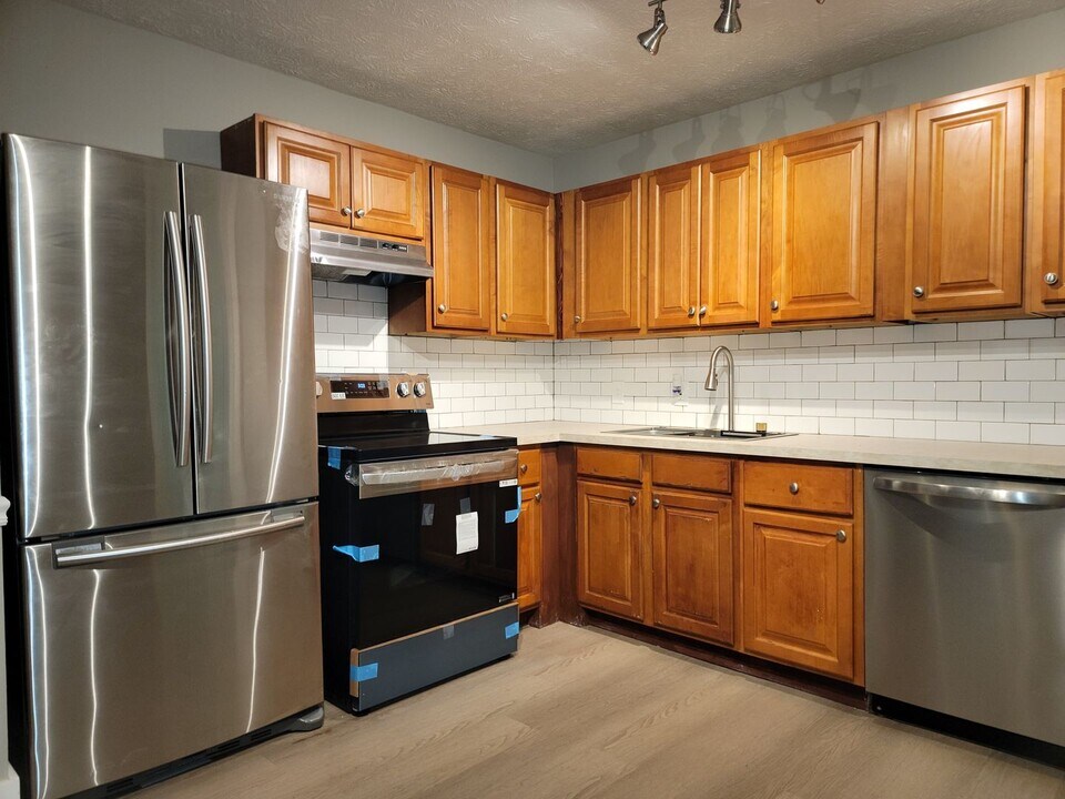 723 Ford Pl in Scottdale, GA - Building Photo