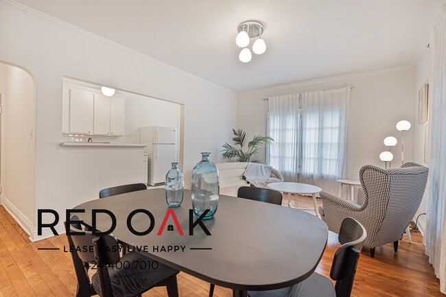 property at 5757 Franklin Ave