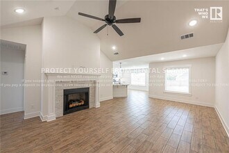 51 W Pitts St in Farmington, AR - Building Photo - Building Photo