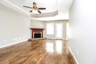 610 Angel Way Ct in La Vergne, TN - Building Photo - Building Photo