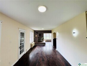 2619 Broad St in Easton, PA - Building Photo - Building Photo