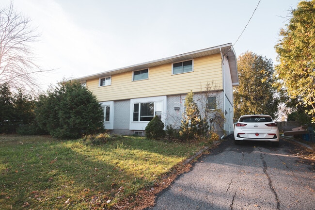 property at 1492 Claymor Ave