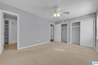 2060 Montreat Dr in Vestavia Hills, AL - Building Photo - Building Photo