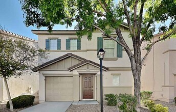 4271 Olympic Point Dr in Las Vegas, NV - Building Photo - Building Photo