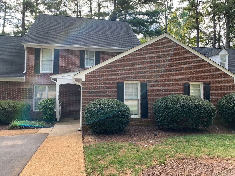 1640 Village Glenn Dr in Raleigh, NC - Building Photo