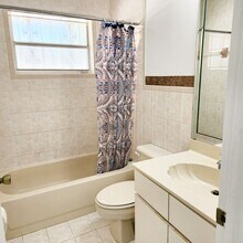 13414 NW 8th St in Miami, FL - Building Photo - Building Photo