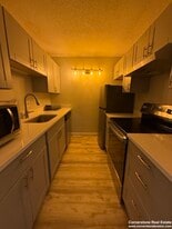 1580 Massachusetts Ave, Unit 8D in Cambridge, MA - Building Photo