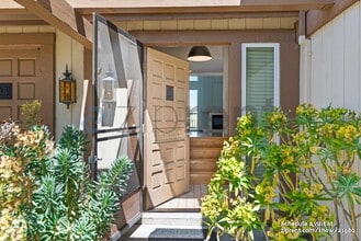 1541 Buckeye Ct in Pinole, CA - Building Photo - Building Photo