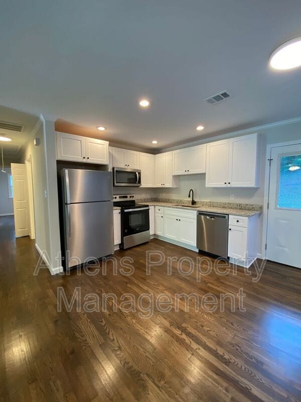 255 Bailey St in Athens, GA - Building Photo - Building Photo