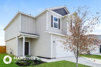 4111 Trail de Paris in New Braunfels, TX - Building Photo - Building Photo