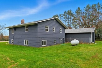 1681 Mahogany St in Mora, MN - Building Photo - Building Photo