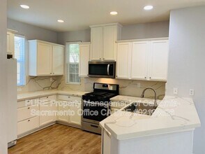 140 Vento Ct in Roseville, CA - Building Photo - Building Photo