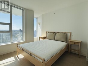 1289 Hornby St in Vancouver, BC - Building Photo - Building Photo