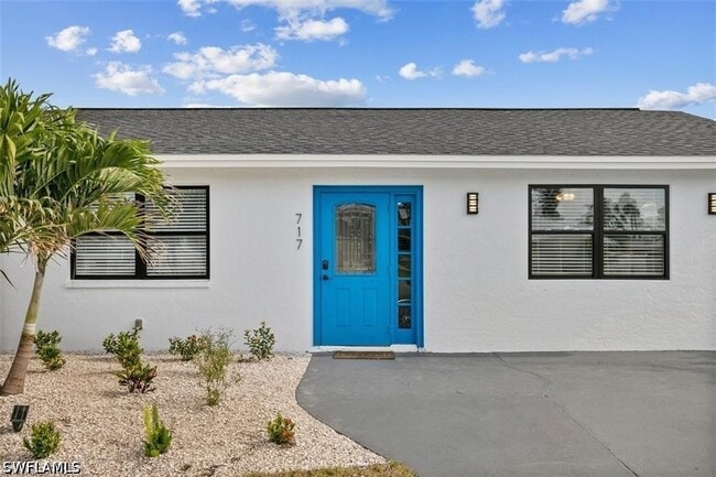 property at 717 95th Ave N