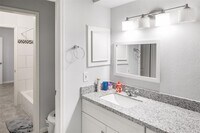 10711 Craddock Dr photo'