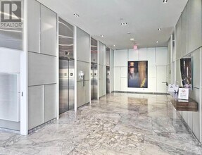57 St Joseph St in Toronto, ON - Building Photo - Building Photo