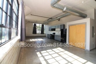 8125 Michigan Ave in St. Louis, MO - Building Photo - Building Photo
