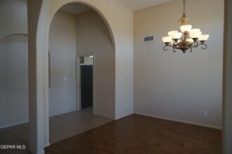6693 Capitan Ridge in El Paso, TX - Building Photo - Building Photo