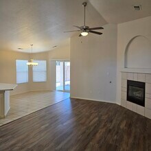 669 Sunny Meadows Dr in Rio Rancho, NM - Building Photo - Building Photo