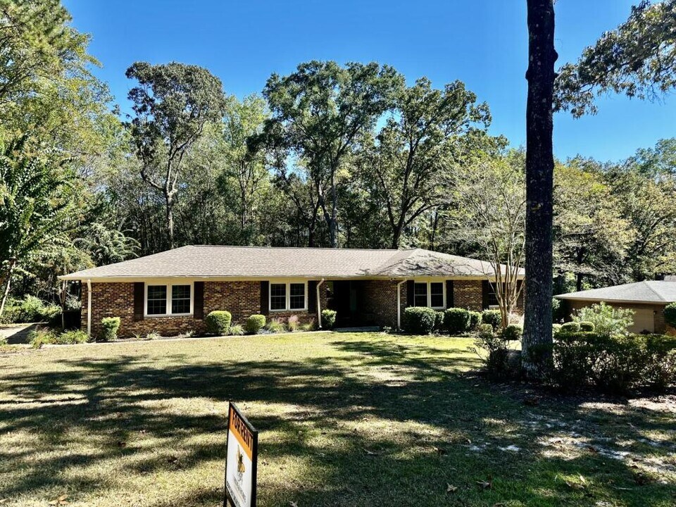 608 Northside Dr in Enterprise, AL - Building Photo