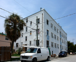 The Woodward in Miami, FL - Building Photo - Building Photo