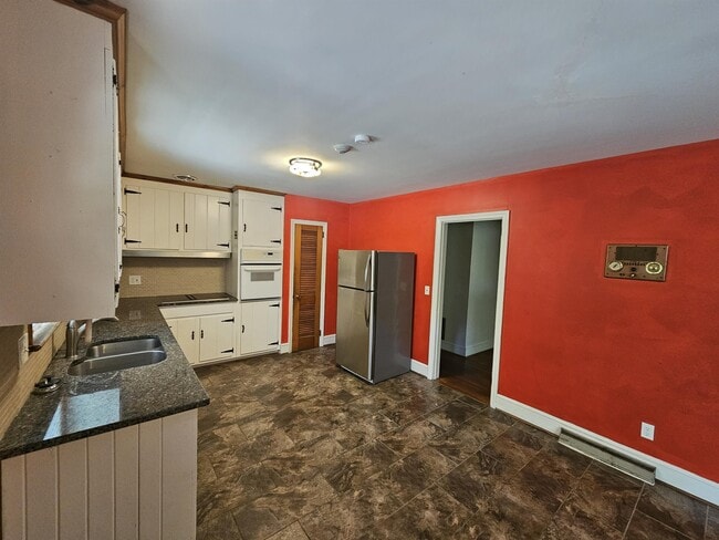 7604 Shady Ln in Charlotte, NC - Building Photo - Building Photo