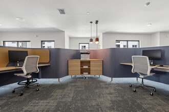 Paros Vineland in Orlando, FL - Building Photo - Building Photo