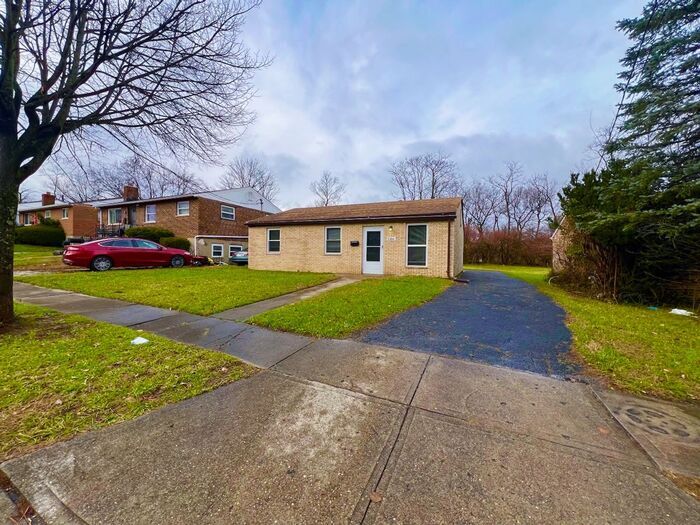 3384 Ninann Ct in Cincinnati, OH - Building Photo