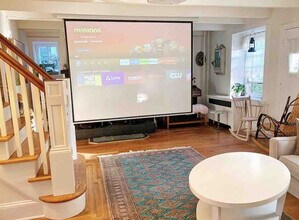 54 River Dr in Hopewell Township, NJ - Building Photo - Building Photo