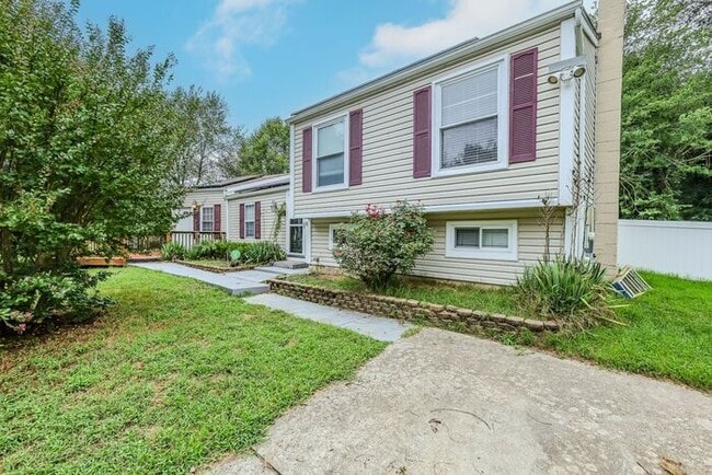 property at 2225 Pinefield Way